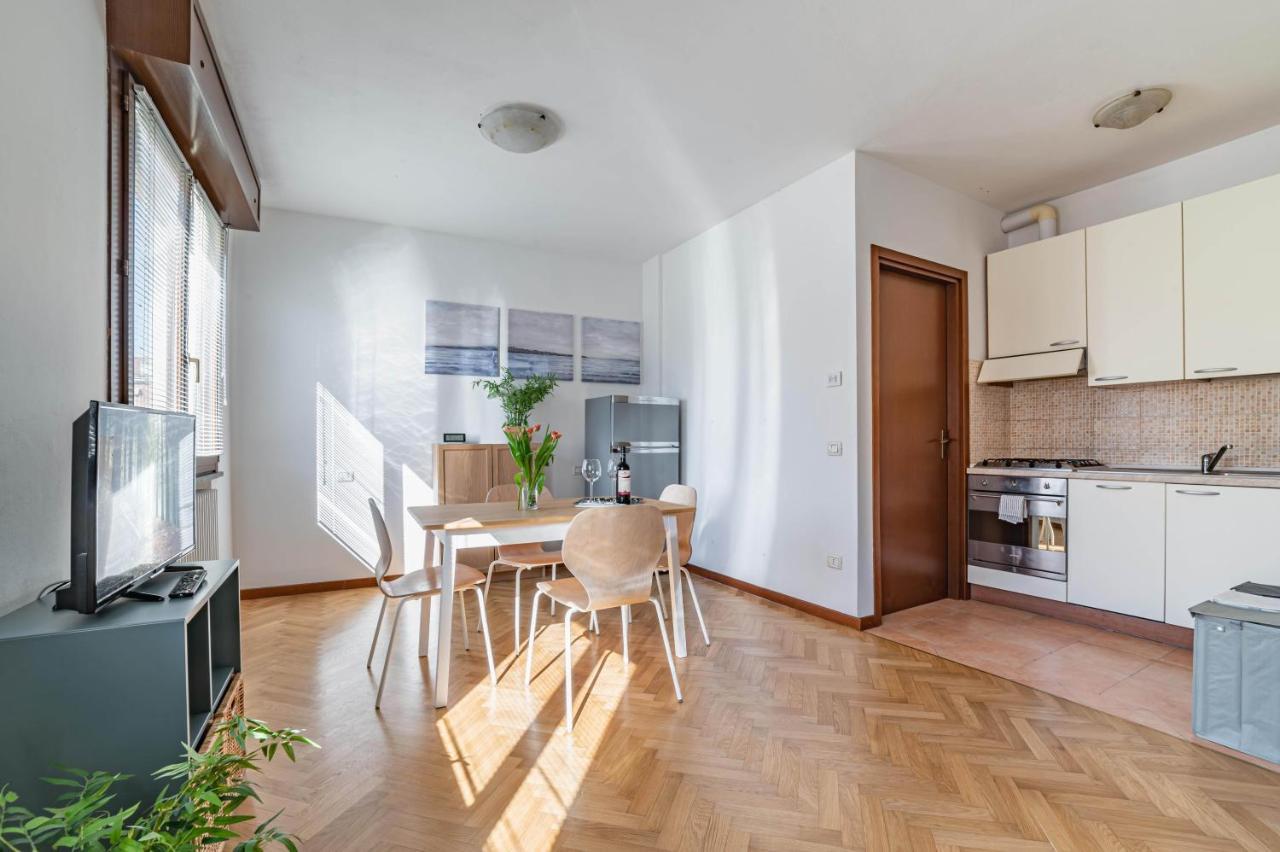 Parma Parco Ducale Duplex Apartment With Parking エクステリア 写真